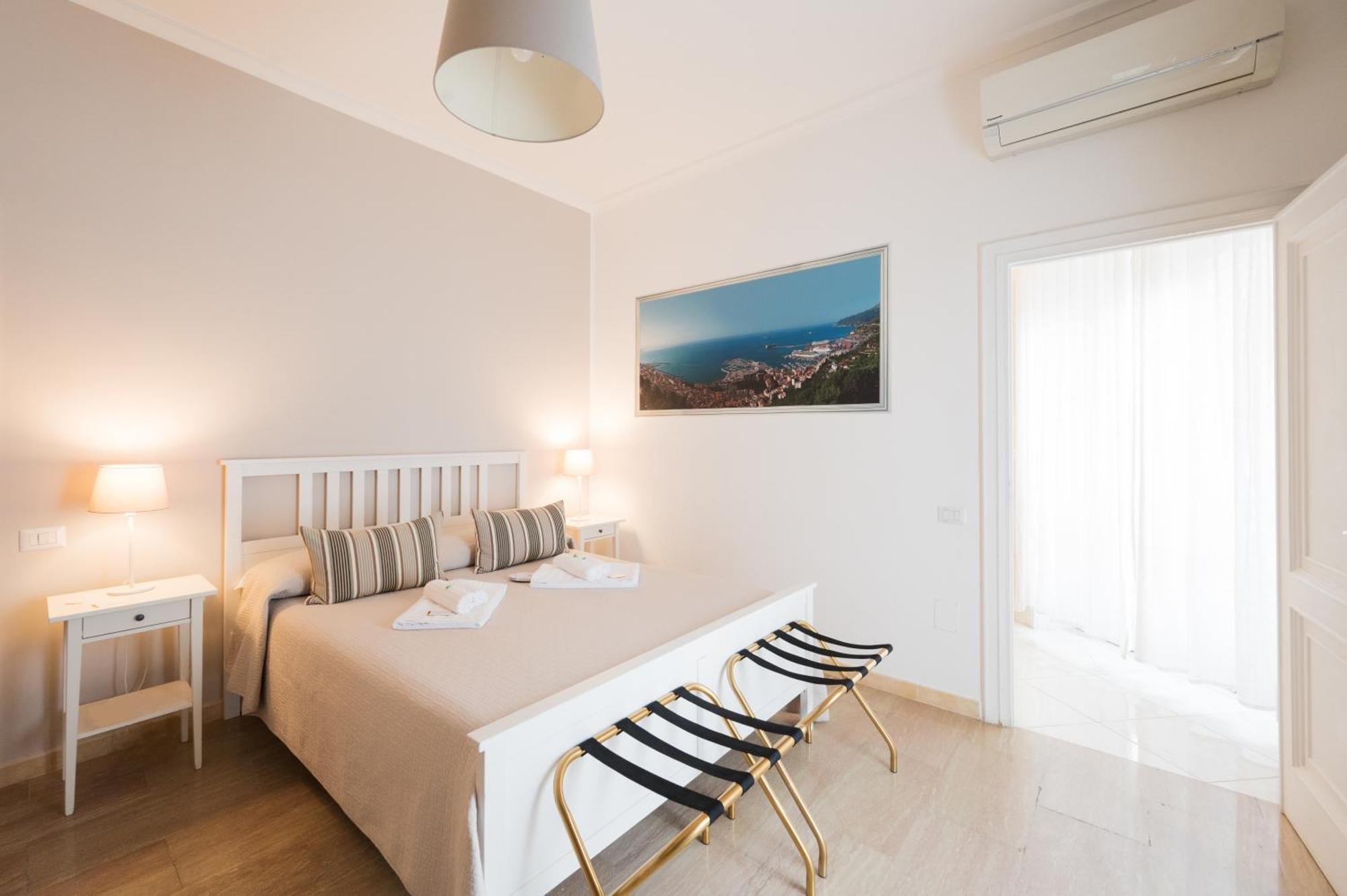 Panoramic Rooms Salerno Kültér fotó